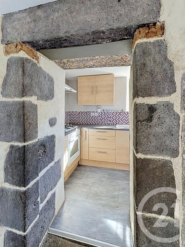 maison à vendre - 5 pièces - 103.4 m2 - ENVAL - 63 - AUVERGNE - Century 21 Agence Girard