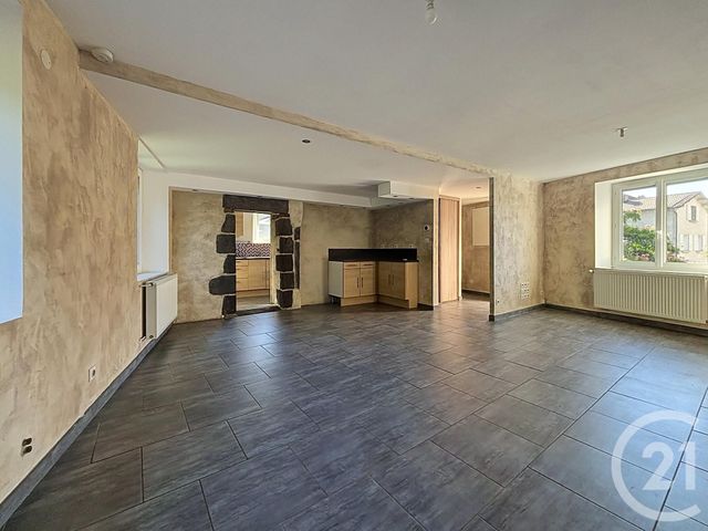 maison à vendre - 5 pièces - 103.4 m2 - ENVAL - 63 - AUVERGNE - Century 21 Agence Girard