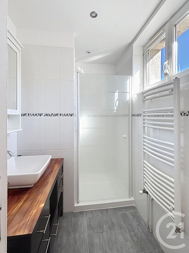 maison à vendre - 5 pièces - 103.4 m2 - ENVAL - 63 - AUVERGNE - Century 21 Agence Girard