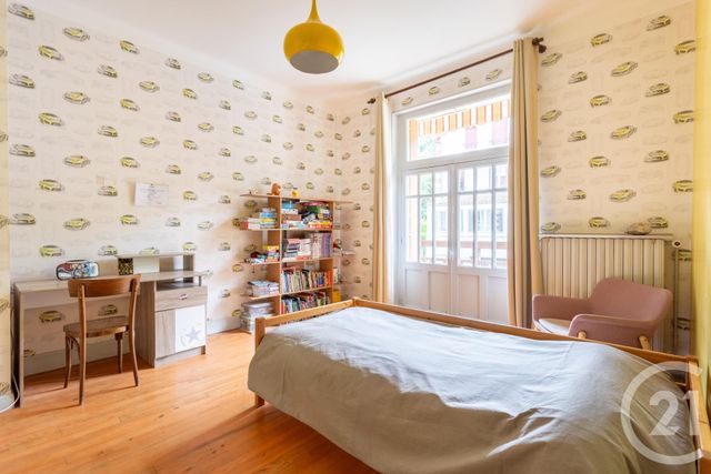 maison à vendre - 7 pièces - 188.0 m2 - CHATEL GUYON - 63 - AUVERGNE - Century 21 Agence Girard