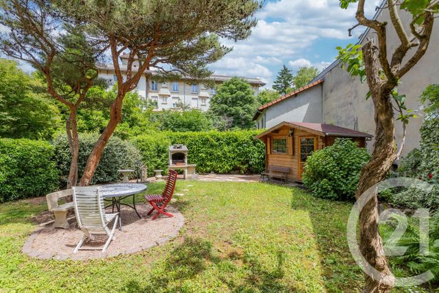 maison à vendre - 7 pièces - 188.0 m2 - CHATEL GUYON - 63 - AUVERGNE - Century 21 Agence Girard