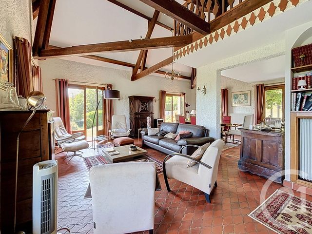 maison à vendre - 7 pièces - 180.0 m2 - RIOM - 63 - AUVERGNE - Century 21 Agence Girard