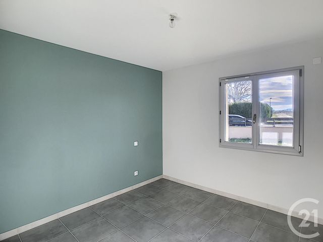 maison à louer - 4 pièces - 117.06 m2 - ST GERVAIS D AUVERGNE - 63 - AUVERGNE - Century 21 Agence Girard