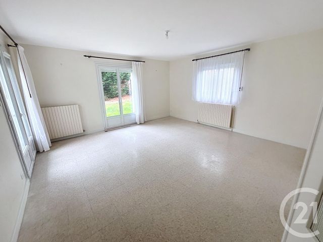 maison à louer - 5 pièces - 98.25 m2 - CHATEL GUYON - 63 - AUVERGNE - Century 21 Agence Girard