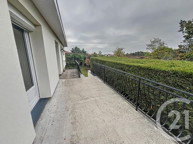 maison à louer - 5 pièces - 98.25 m2 - CHATEL GUYON - 63 - AUVERGNE - Century 21 Agence Girard