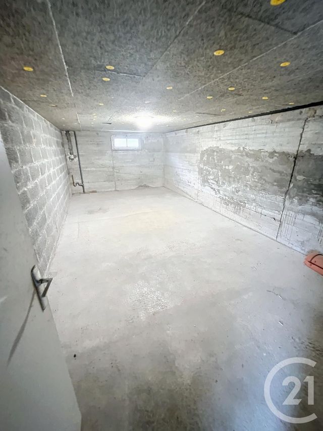 maison à louer - 5 pièces - 98.25 m2 - CHATEL GUYON - 63 - AUVERGNE - Century 21 Agence Girard