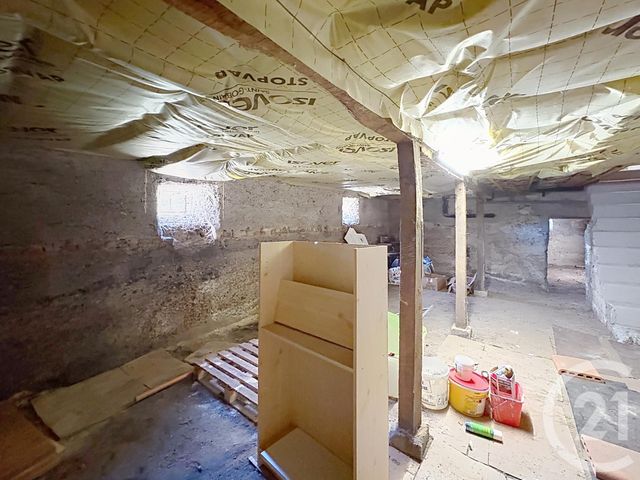 Appartement F2 à louer - 2 pièces - 46.0 m2 - PUY GUILLAUME - 63 - AUVERGNE - Century 21 Agence Girard