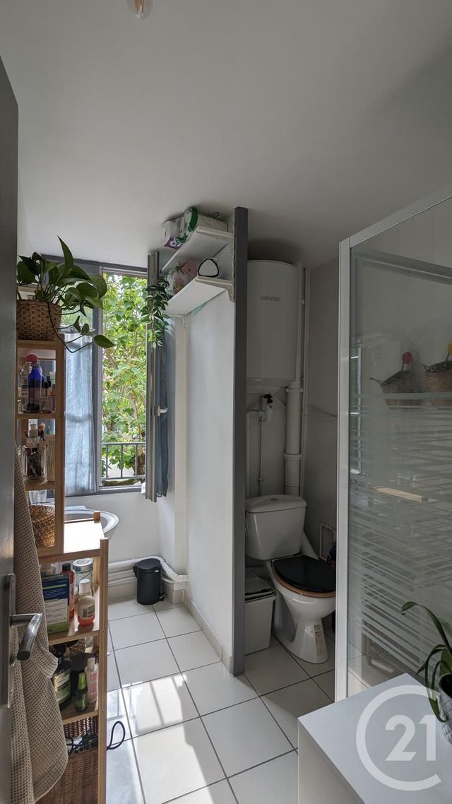 Appartement Studio à louer - 1 pièce - 20.65 m2 - RIOM - 63 - AUVERGNE - Century 21 Agence Girard
