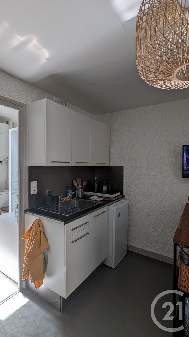 Appartement Studio à louer - 1 pièce - 20.65 m2 - RIOM - 63 - AUVERGNE - Century 21 Agence Girard