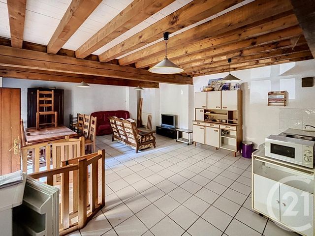 maison à vendre - 5 pièces - 123.59 m2 - MARINGUES - 63 - AUVERGNE - Century 21 Agence Girard