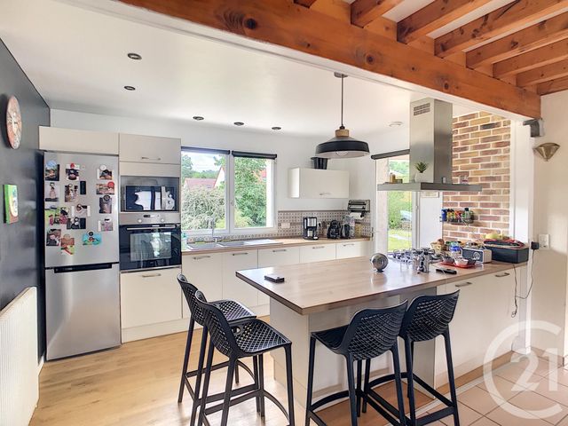 maison à louer - 5 pièces - 128.1 m2 - MOZAC - 63 - AUVERGNE - Century 21 Agence Girard