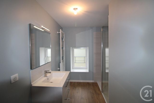 maison à louer - 4 pièces - 116.84 m2 - ST GENES DU RETZ - 63 - AUVERGNE - Century 21 Agence Girard