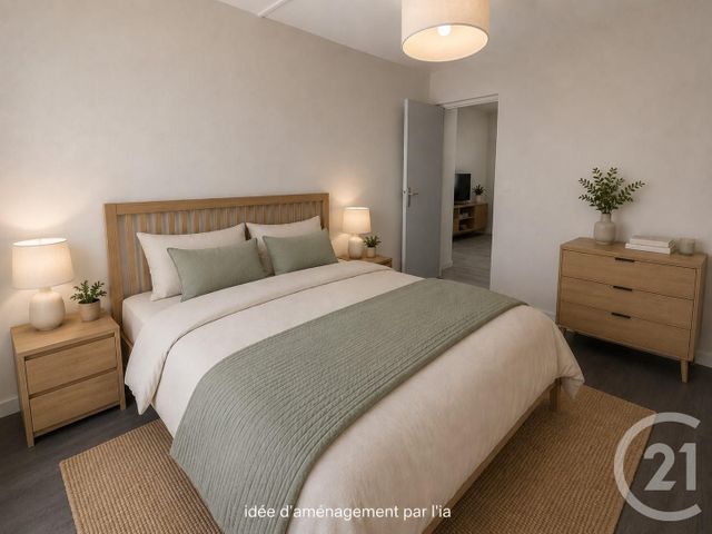Appartement F2 à louer - 2 pièces - 52.54 m2 - RIOM - 63 - AUVERGNE - Century 21 Agence Girard