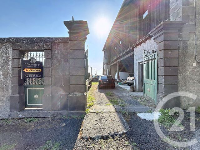 maison à vendre - 1 pièce - 100.0 m2 - VOLVIC - 63 - AUVERGNE - Century 21 Agence Girard