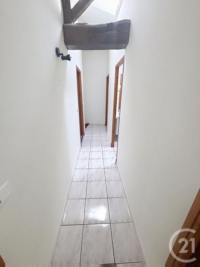maison à louer - 4 pièces - 77.0 m2 - PROMPSAT - 63 - AUVERGNE - Century 21 Agence Girard