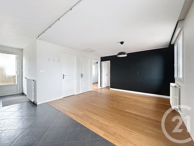 maison à vendre - 5 pièces - 111.0 m2 - MOZAC - 63 - AUVERGNE - Century 21 Agence Girard