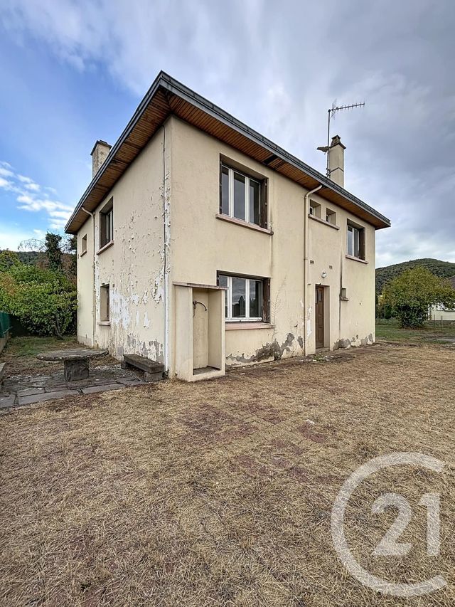 maison à vendre - 5 pièces - 109.55 m2 - VOLVIC - 63 - AUVERGNE - Century 21 Agence Girard