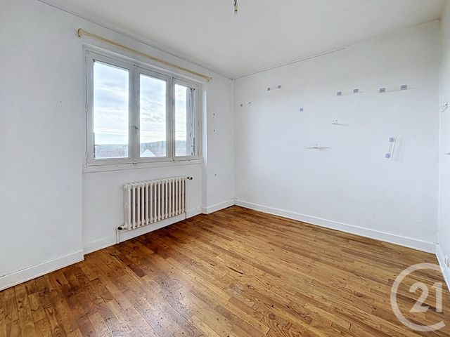 maison à vendre - 5 pièces - 109.55 m2 - VOLVIC - 63 - AUVERGNE - Century 21 Agence Girard