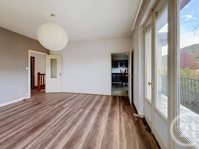 maison à vendre - 5 pièces - 109.55 m2 - VOLVIC - 63 - AUVERGNE - Century 21 Agence Girard