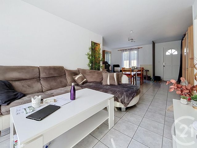 maison à vendre - 5 pièces - 100.74 m2 - CHAMBARON SUR MORGE - 63 - AUVERGNE - Century 21 Agence Girard