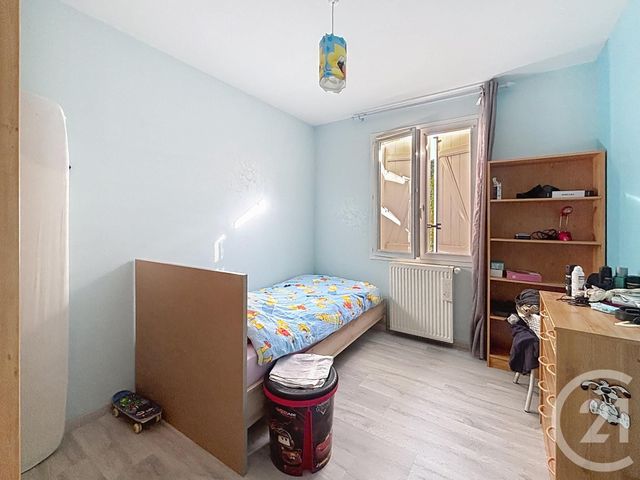 maison à vendre - 5 pièces - 100.74 m2 - CHAMBARON SUR MORGE - 63 - AUVERGNE - Century 21 Agence Girard