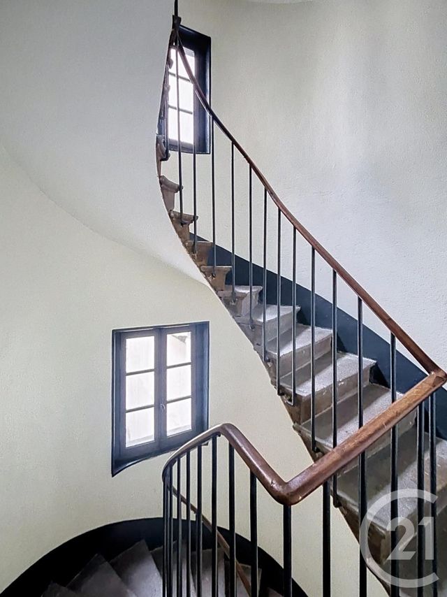 Appartement F4 à vendre - 4 pièces - 103.5 m2 - RIOM - 63 - AUVERGNE - Century 21 Agence Girard