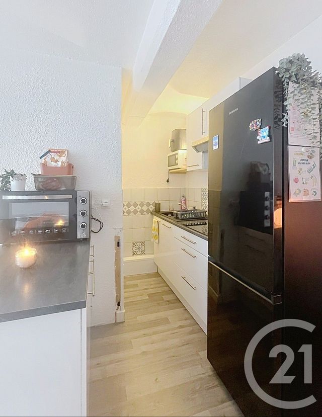Appartement F3 à louer - 3 pièces - 59.08 m2 - RIOM - 63 - AUVERGNE - Century 21 Agence Girard