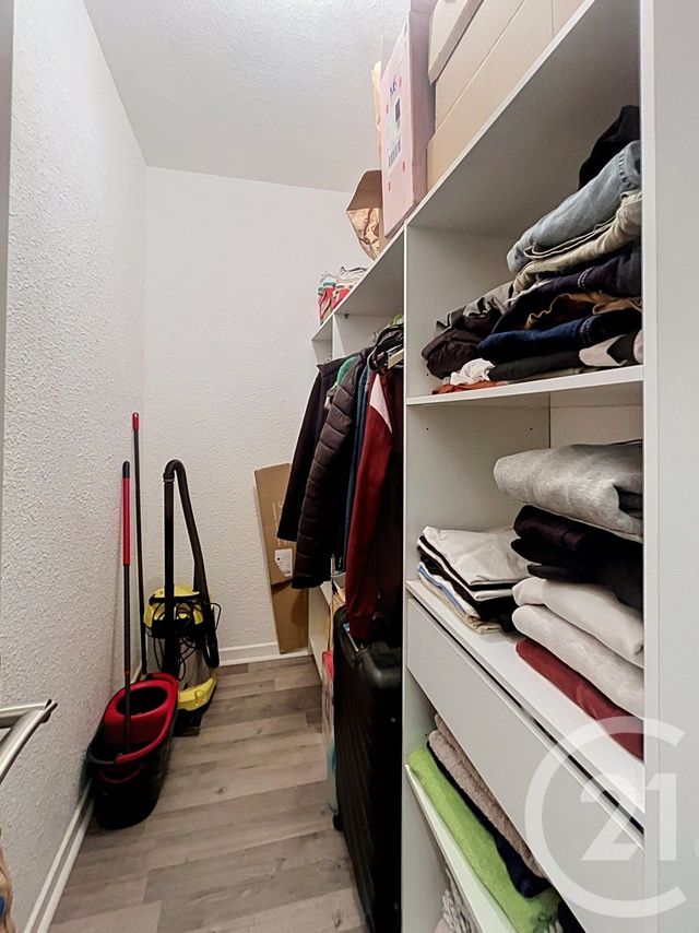 Appartement F3 à louer - 3 pièces - 59.08 m2 - RIOM - 63 - AUVERGNE - Century 21 Agence Girard