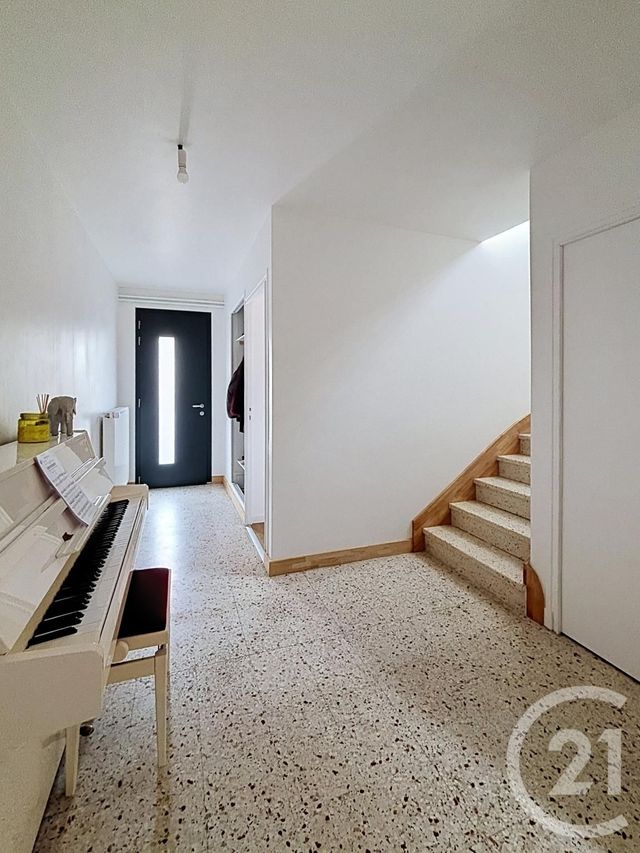 maison à vendre - 5 pièces - 105.5 m2 - RIOM - 63 - AUVERGNE - Century 21 Agence Girard