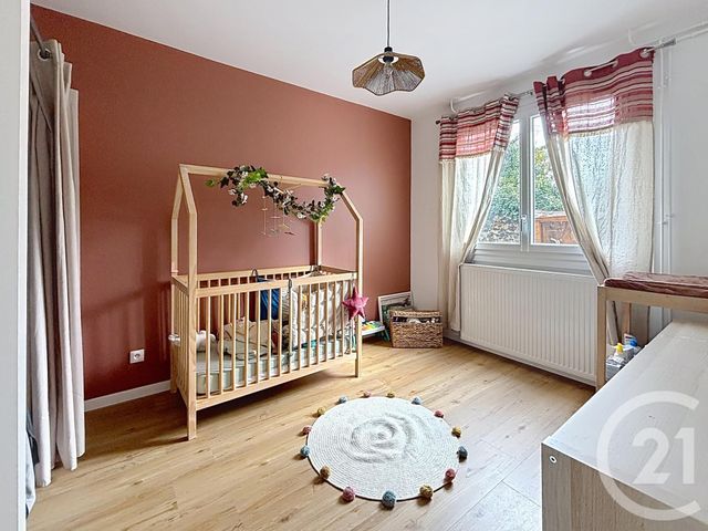maison à vendre - 5 pièces - 105.5 m2 - RIOM - 63 - AUVERGNE - Century 21 Agence Girard