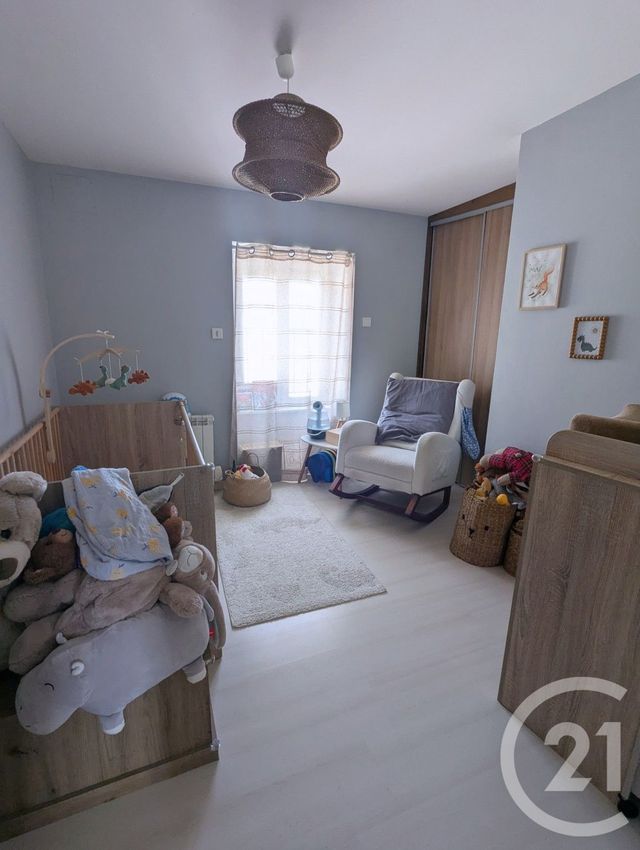 Appartement F3 à louer - 3 pièces - 64.79 m2 - BLANZAT - 63 - AUVERGNE - Century 21 Agence Girard