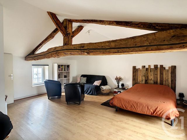 Appartement F4 à louer - 4 pièces - 78.74 m2 - ENNEZAT - 63 - AUVERGNE - Century 21 Agence Girard