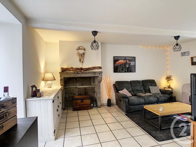 Appartement F4 à louer - 4 pièces - 78.74 m2 - ENNEZAT - 63 - AUVERGNE - Century 21 Agence Girard