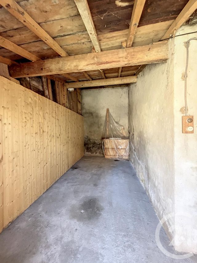 Appartement F4 à louer - 4 pièces - 78.74 m2 - ENNEZAT - 63 - AUVERGNE - Century 21 Agence Girard