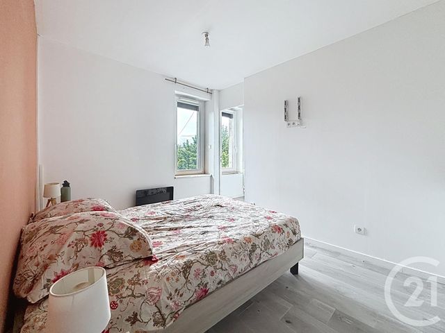 maison à vendre - 3 pièces - 58.0 m2 - RIOM - 63 - AUVERGNE - Century 21 Agence Girard