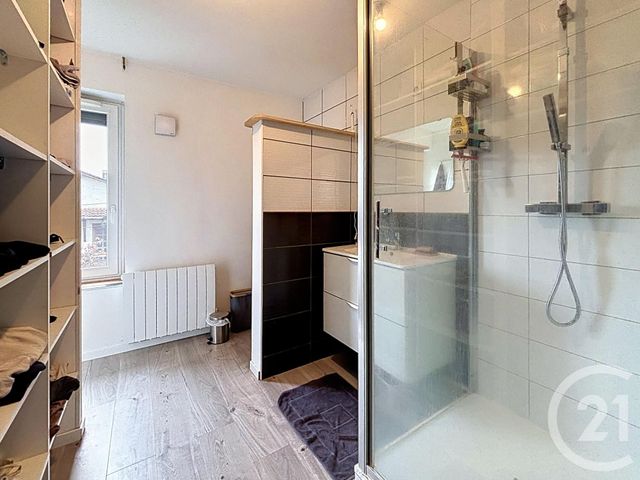 maison à vendre - 3 pièces - 58.0 m2 - RIOM - 63 - AUVERGNE - Century 21 Agence Girard