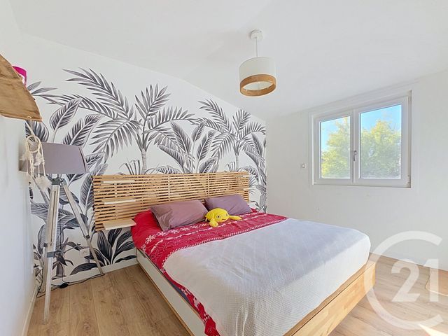 maison à vendre - 4 pièces - 102.4 m2 - RIOM - 63 - AUVERGNE - Century 21 Agence Girard