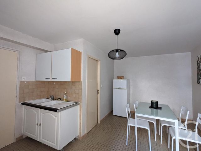 Appartement F2 à louer - 2 pièces - 48.05 m2 - VOLVIC - 63 - AUVERGNE - Century 21 Agence Girard