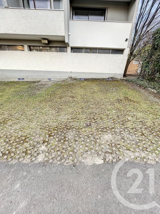 Appartement F4 à louer - 4 pièces - 98.46 m2 - RIOM - 63 - AUVERGNE - Century 21 Agence Girard