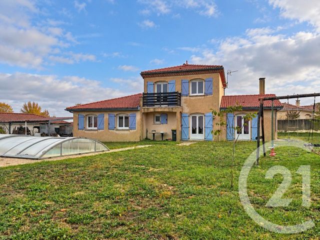 maison à vendre - 5 pièces - 127.0 m2 - THURET - 63 - AUVERGNE - Century 21 Agence Girard
