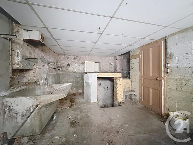 maison à vendre - 2 pièces - 43.3 m2 - RIOM - 63 - AUVERGNE - Century 21 Agence Girard