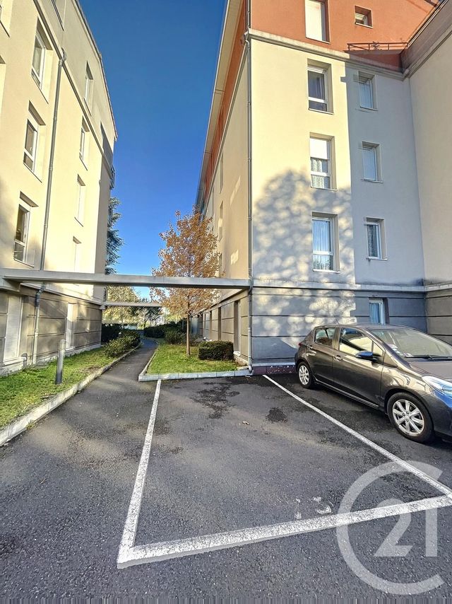 Appartement F2 à louer - 2 pièces - 43.02 m2 - RIOM - 63 - AUVERGNE - Century 21 Agence Girard