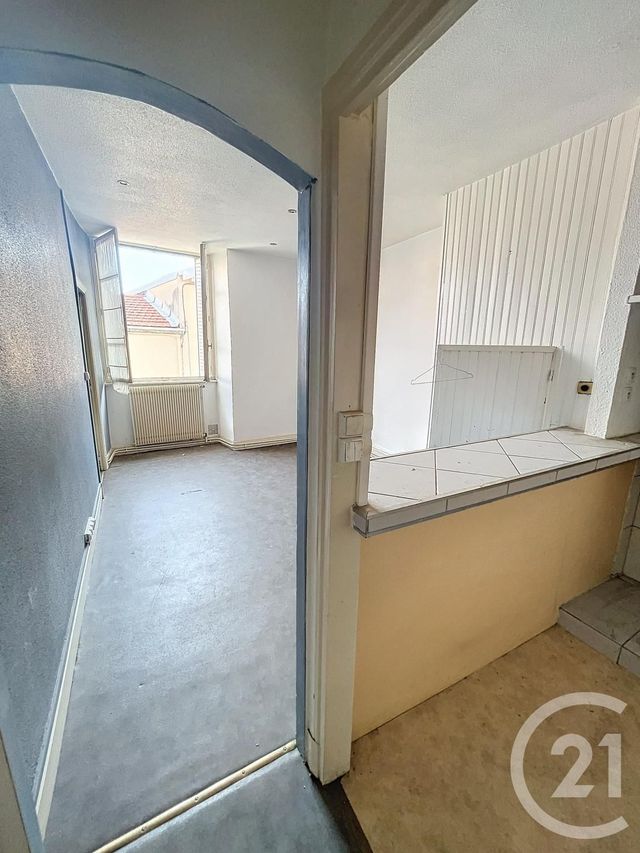 maison à vendre - 10 pièces - 388.0 m2 - RIOM - 63 - AUVERGNE - Century 21 Agence Girard