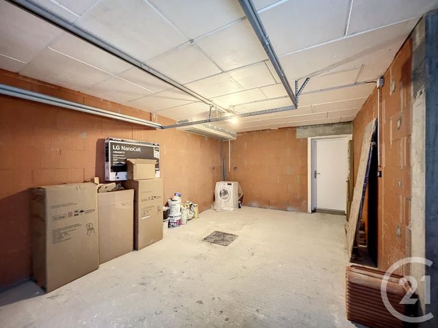 maison à louer - 6 pièces - 142.7 m2 - RIOM - 63 - AUVERGNE - Century 21 Agence Girard