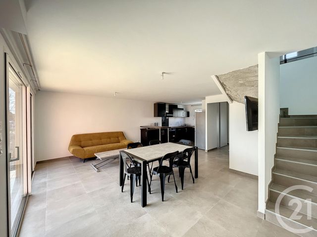 maison à louer - 6 pièces - 142.7 m2 - RIOM - 63 - AUVERGNE - Century 21 Agence Girard