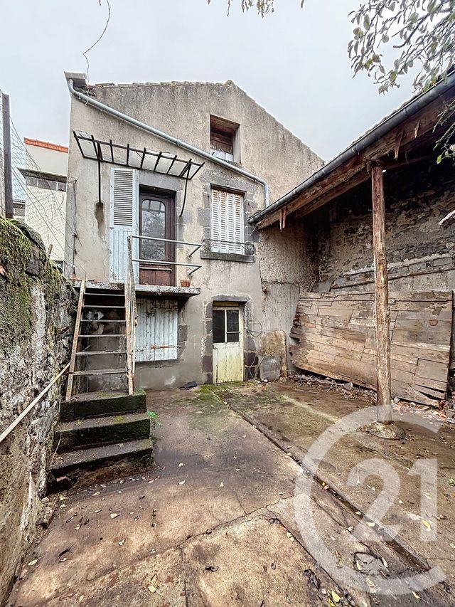maison à vendre - 5 pièces - 95.2 m2 - RIOM - 63 - AUVERGNE - Century 21 Agence Girard